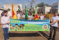 Participação dos Vereadores Mirins no Desfile